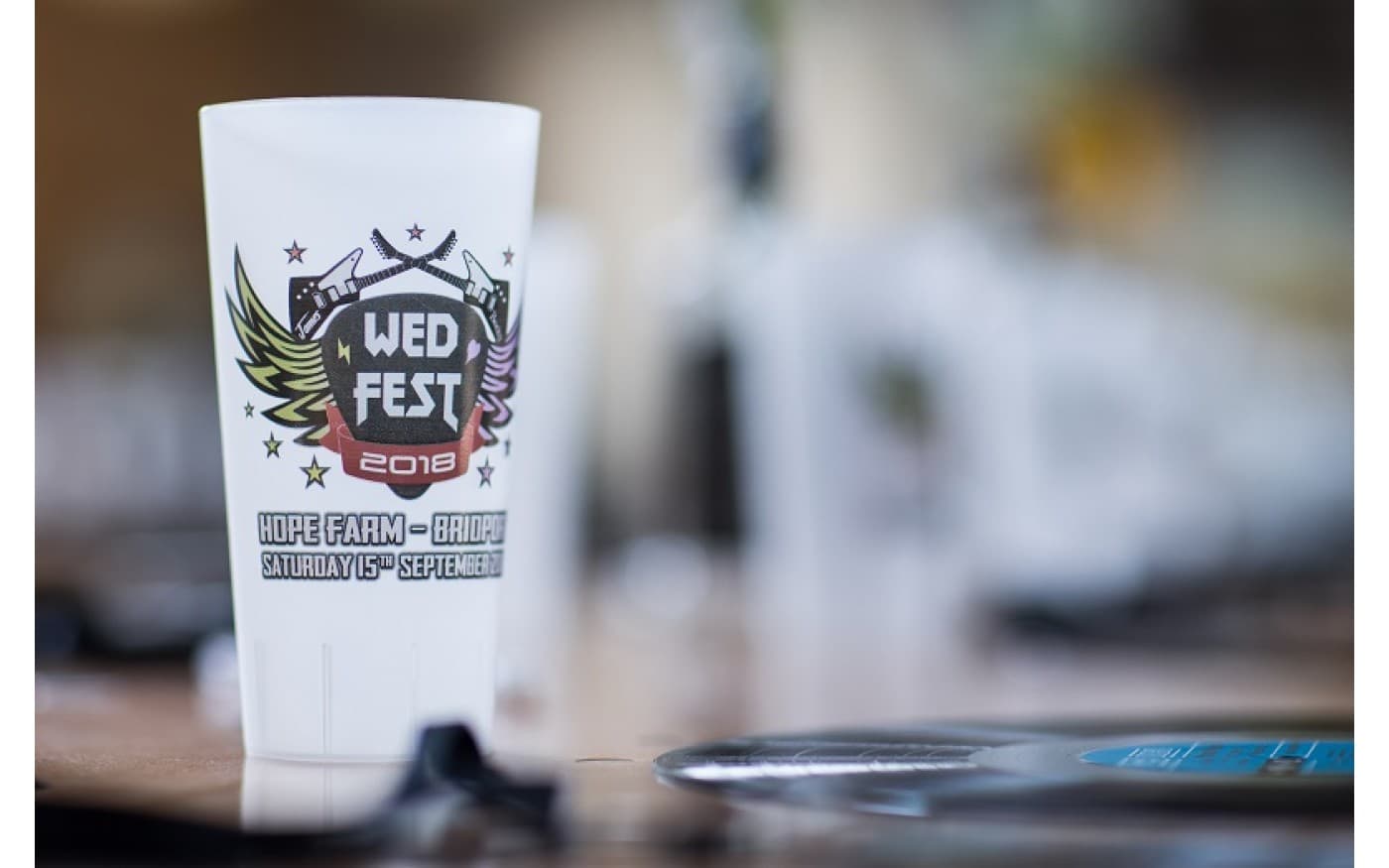 Can a customer cancel an order for personalised cups? The 14-day right and its exception for personalised goods