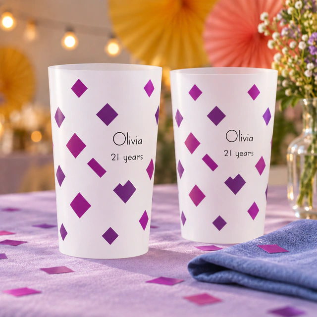 Personalised ECO 30 cups for celebrations & events in an event setting