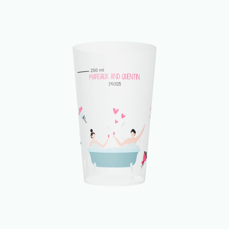 Couple in the bath design on a cup